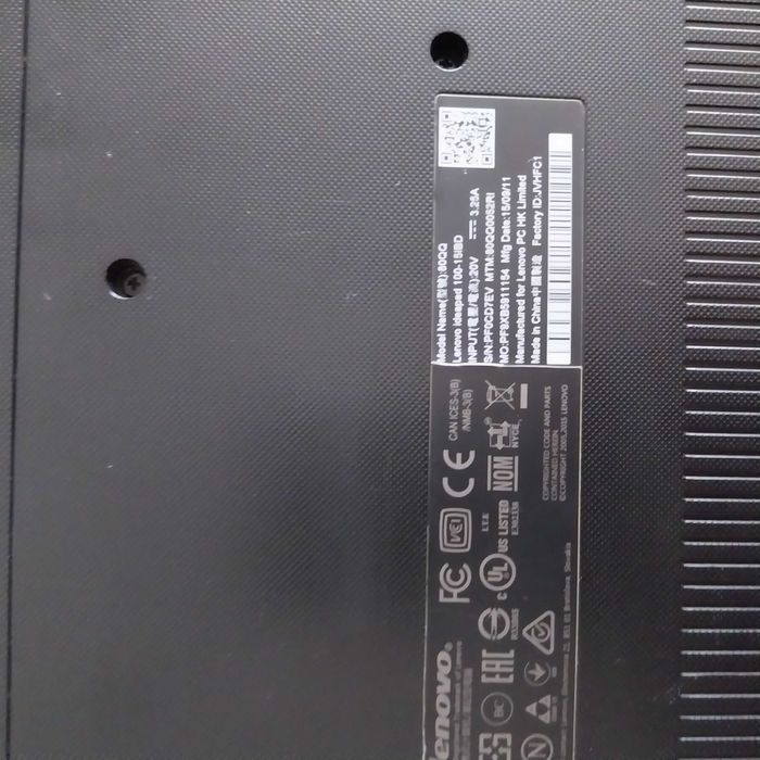 Leptop lenovo ideapad 100 15ibd procesor Intel i3-5200u model 80 QQQ