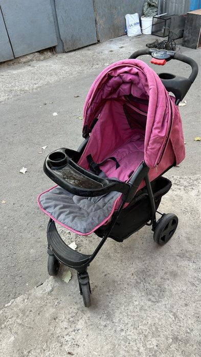 Отдам даром коляска