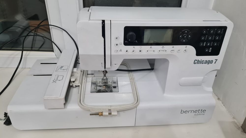 Bernina Chicago 7 вышивальная машина