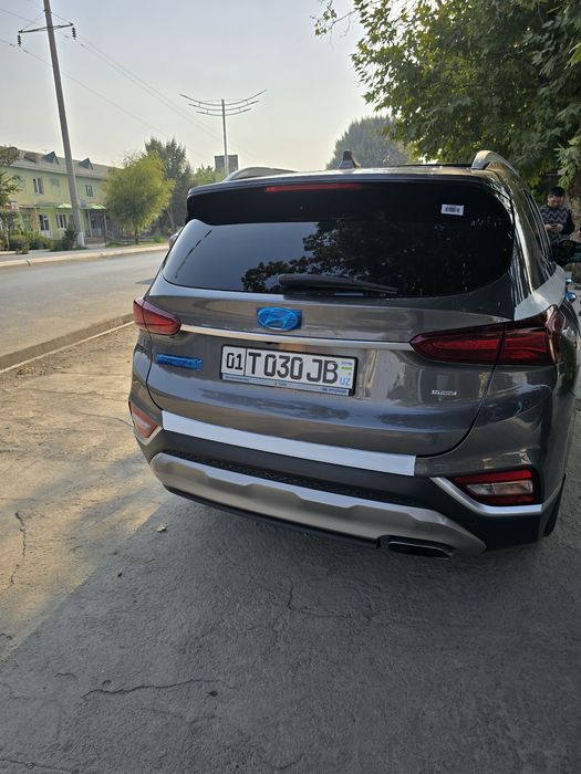 Hyundai santa fe full сотилади