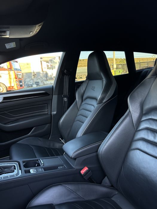 Volskwagen ARTEON 4 Motion 2022 200CP