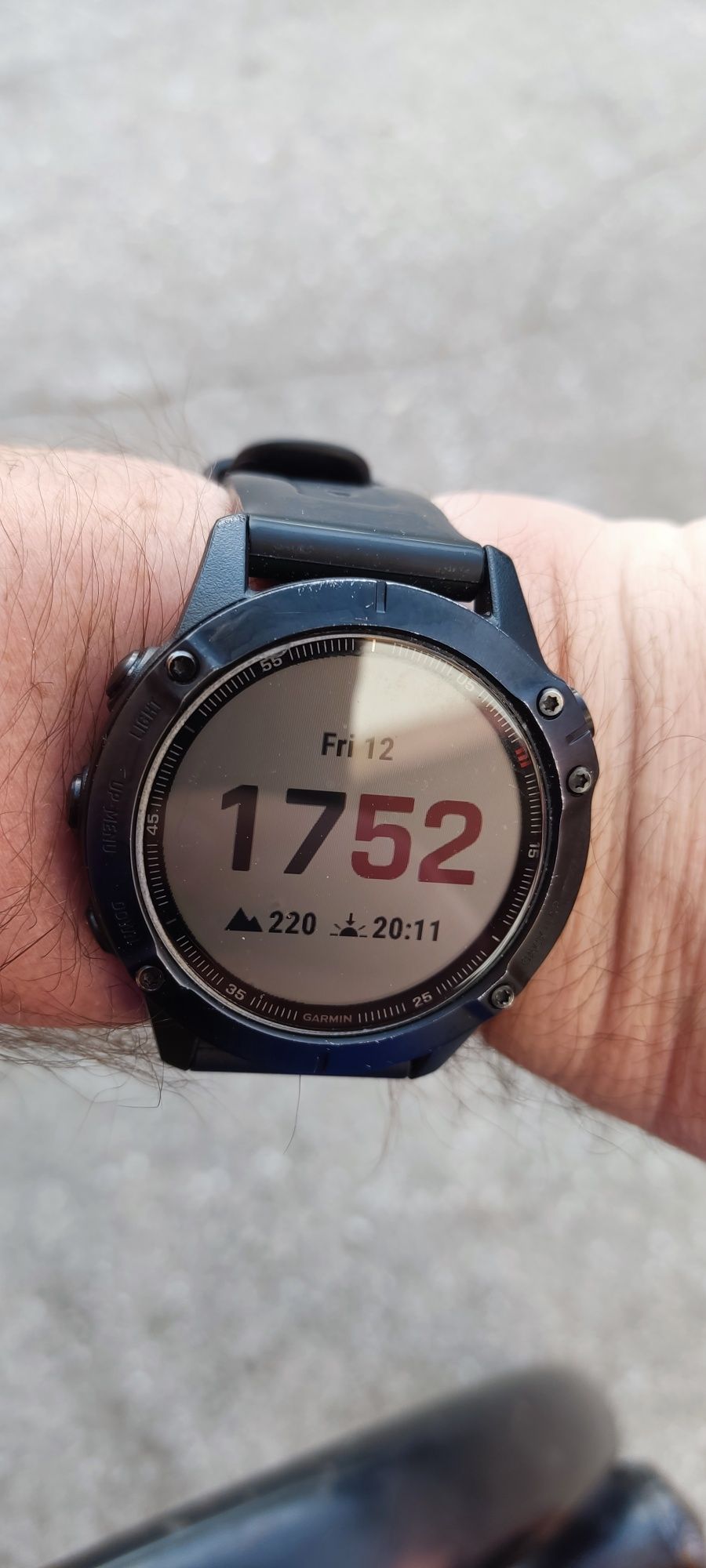 Vând Garmin Fenix 6 pro