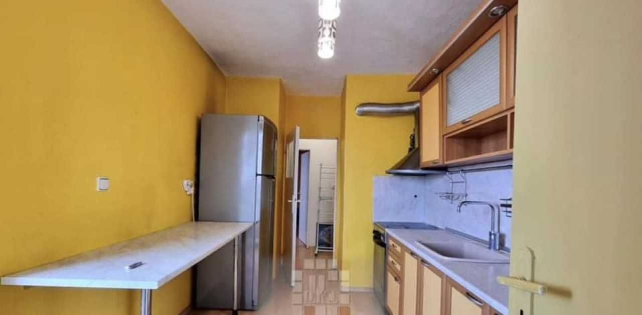 Тристаен апартамент в Тракия