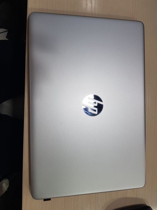 Noutbuk Hp core i3