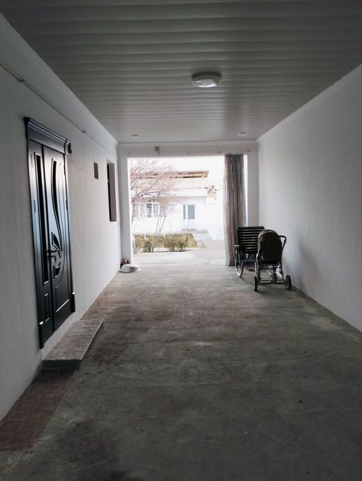 Дом обновленный и комфортный.