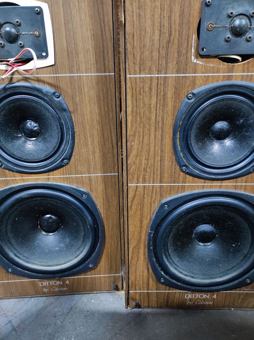 Boxe vintage loeve și celestion Ditton 4