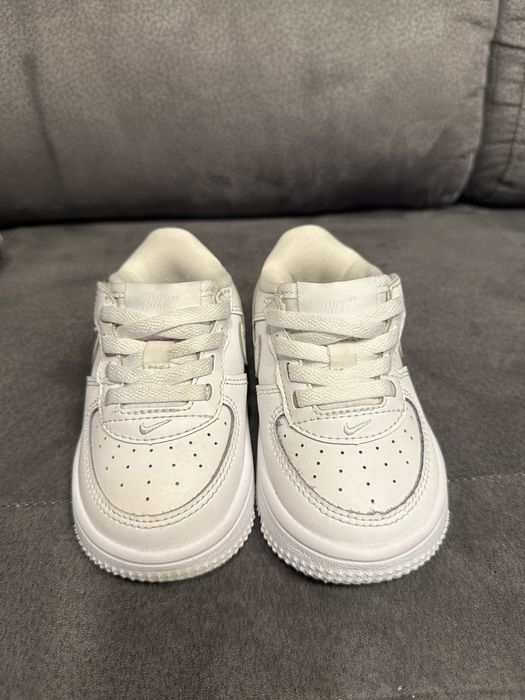 Спортни обувки Nike air force, размер 21