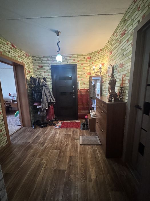 Продается 3-х комнаиная кв у/п на 5 микрорайоне