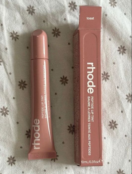 Lipgloss rhode nuanta toast