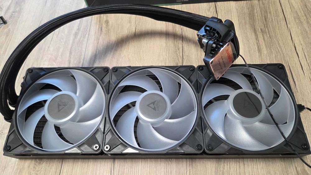 ARCTIC Liquid Freezer III Pro 420 ARGB водно охлаждане CPU