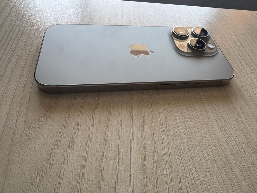 Iphone 16 pro 128 gb