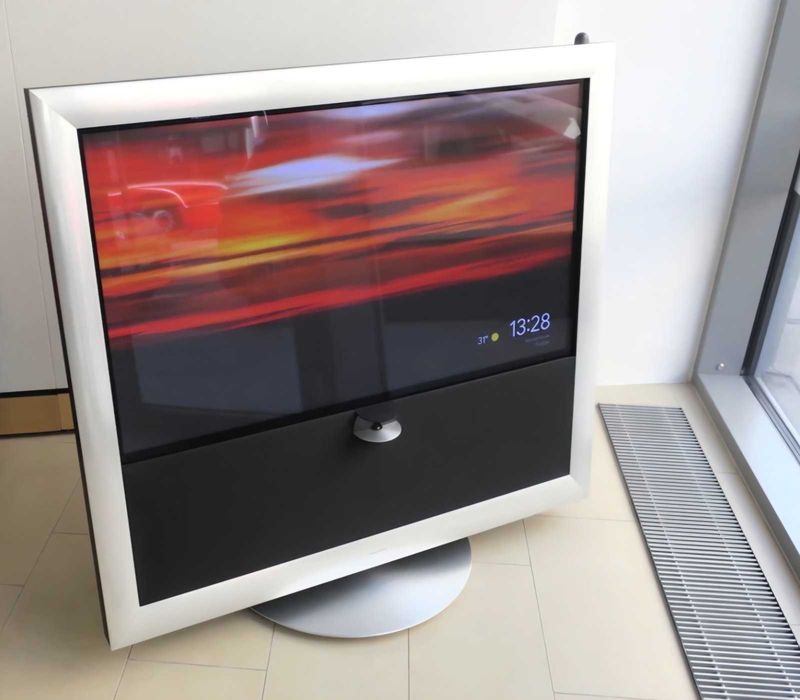 Bang & Olufsen BeoVision 9 50'' HD Plasma Smart Television-Безупречен!