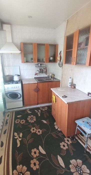 Srochna 1 Xonali Kvartira Ijaraga Topshiriladi. Metro 4 bekat oldida.