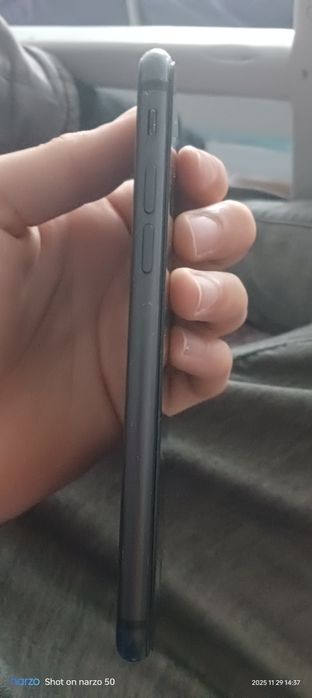 Айфона се 2020 продам