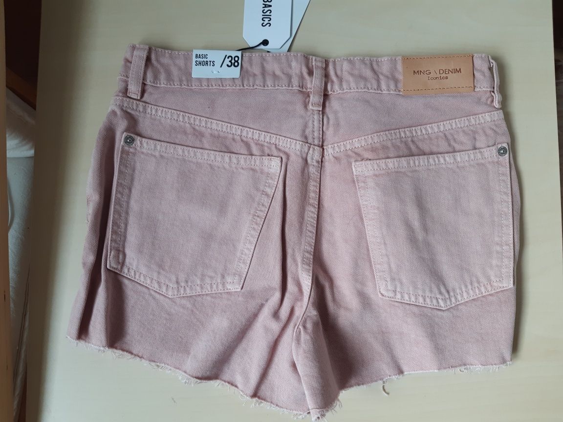 Нови къси дънки Mango, размер 38