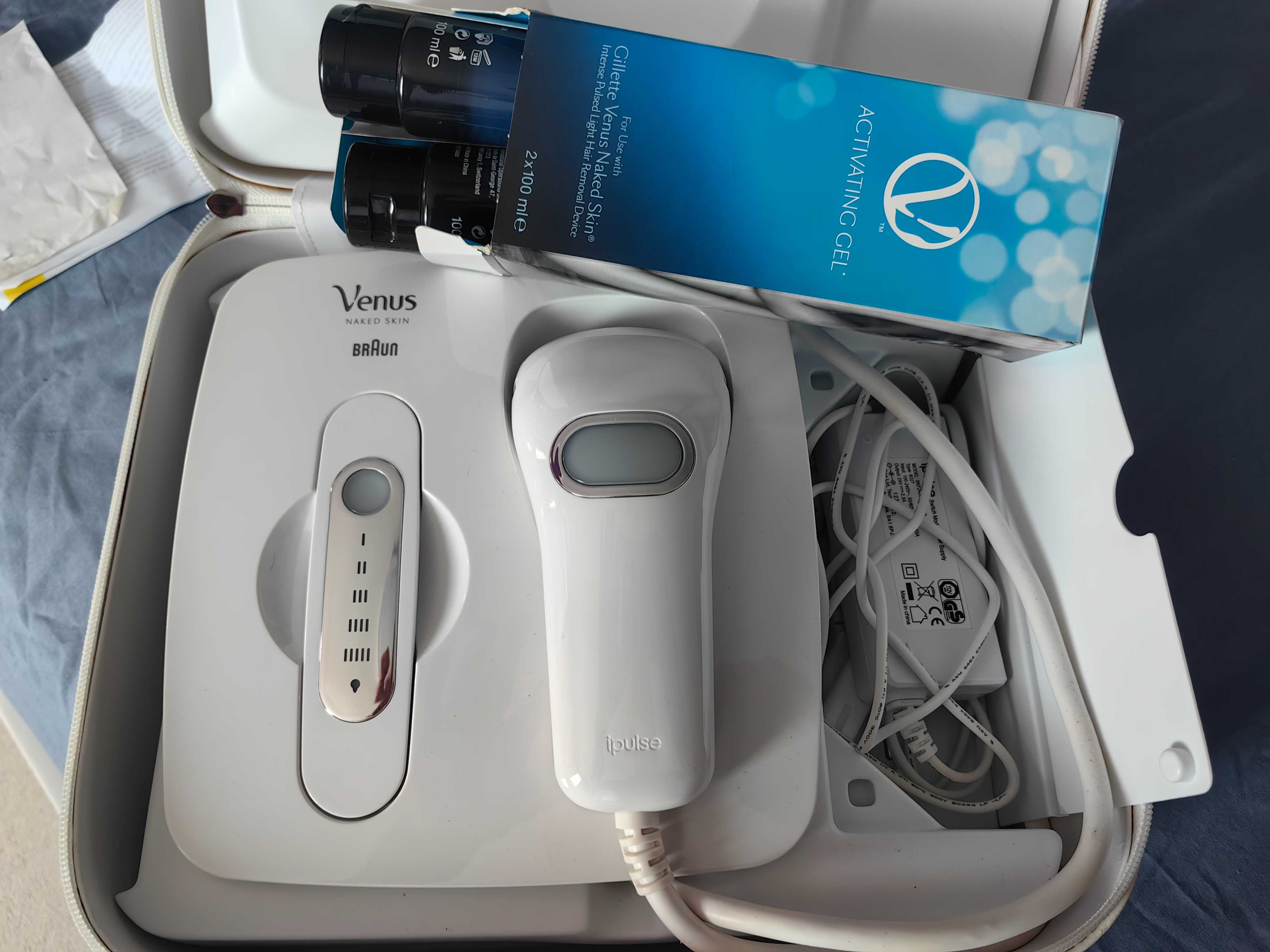 Фотоепилатор BRAUN Venus Naked Skin