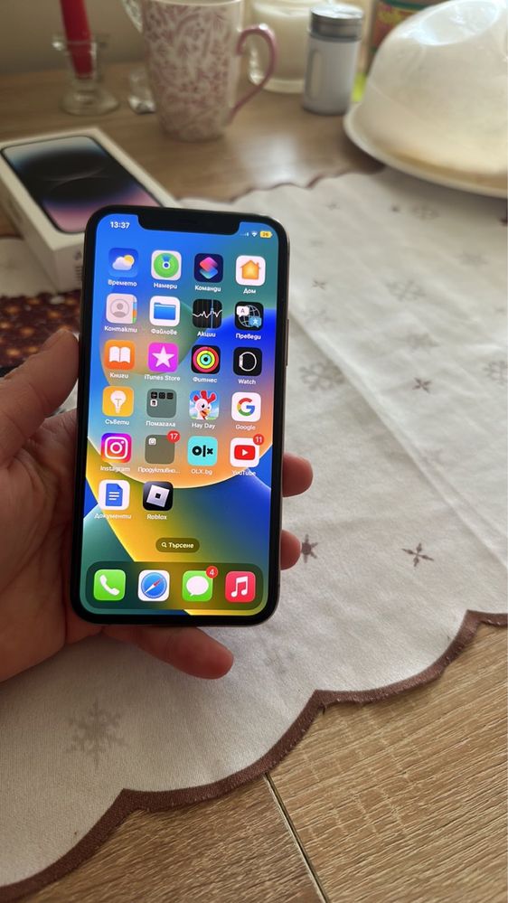 IPhone 11 Pro Цвят -златист