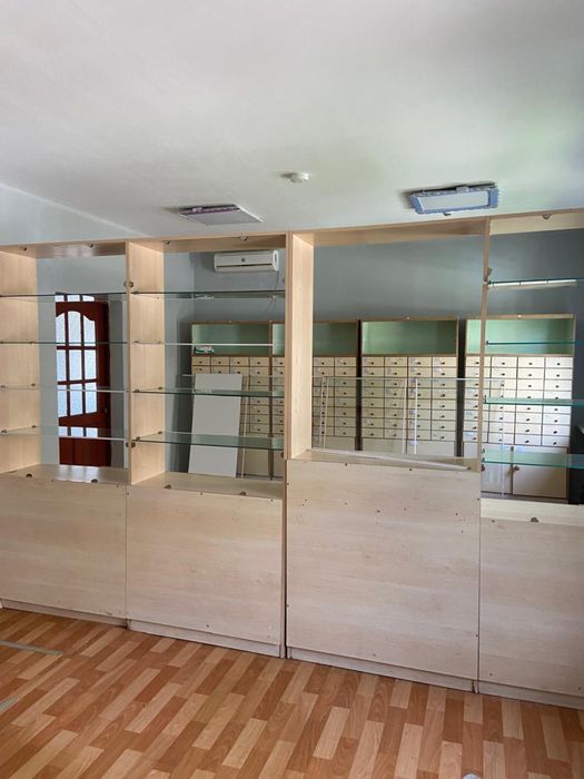 Шкафы для аптек