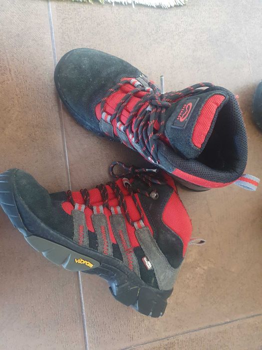 Лот зимни обувки  Everest и  Shamp с мембрана.