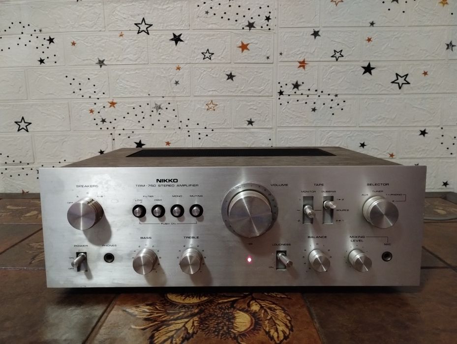 Amplificator Nikko TRM-750