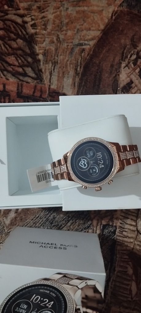 Smartwatch Michael Kors nou