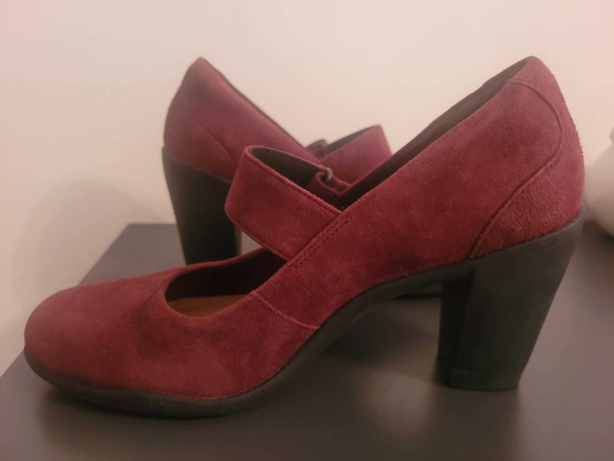 Страхотни обувки на Clarks
