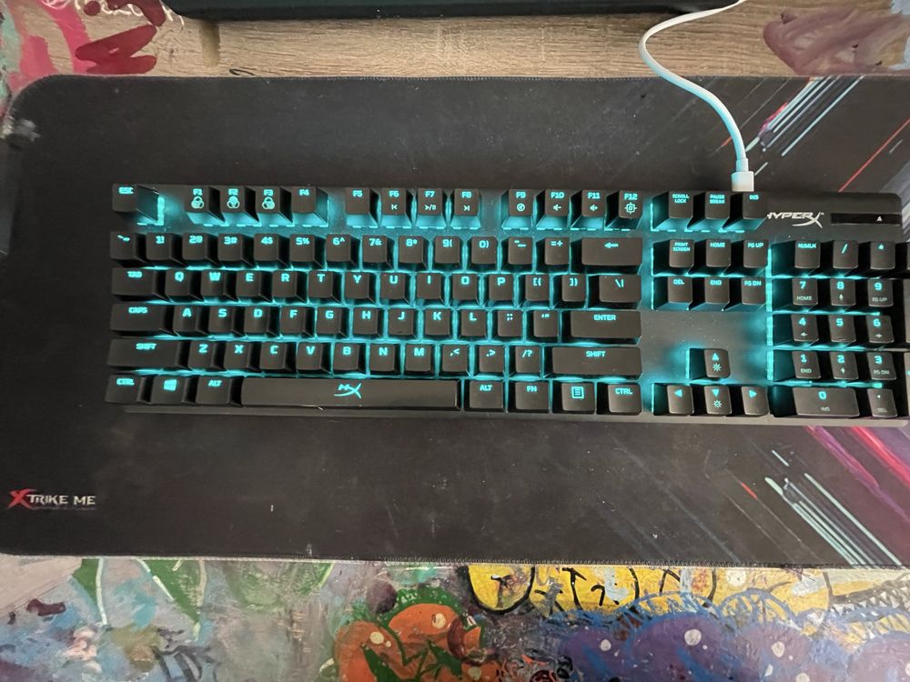 HyperX Клавиатура