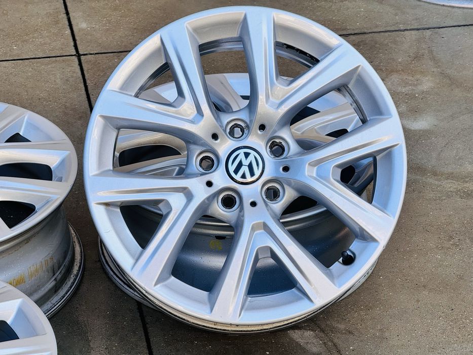 4бр ал VW Golf Pasat  17цола немски