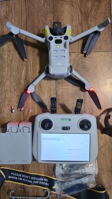Дрон DJI Mini 4 pro