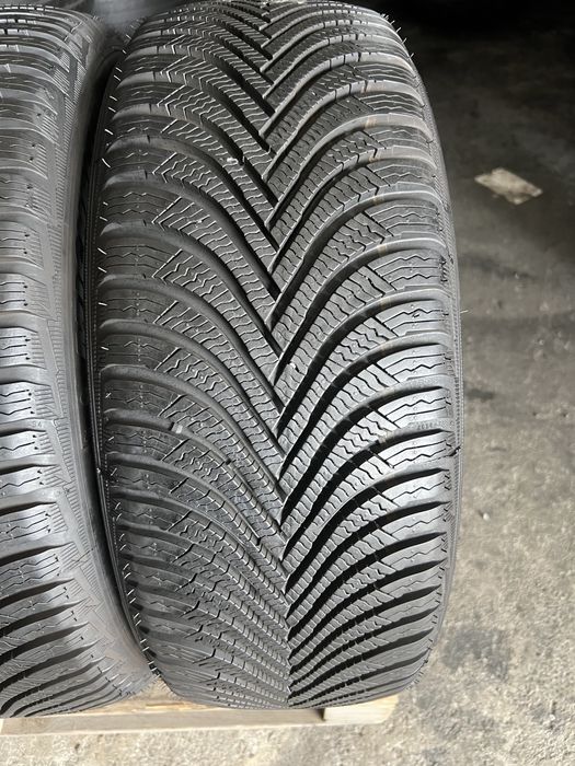 4 anvelope de iarna 205/50/17 Michelin 8mm!