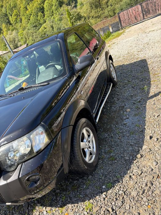 Vând Land Rover Freelander