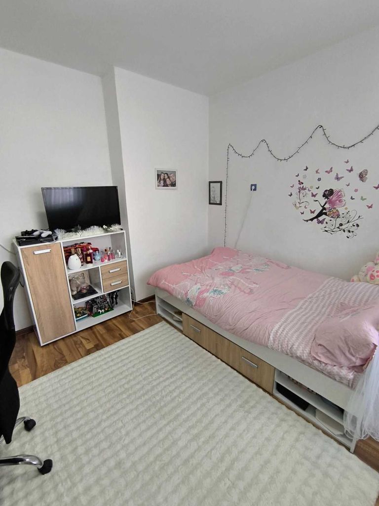 Продава се Тристаен апартамент в Перник, Център - 89 кв.м за 1574 €/кв.м - Снимка #7