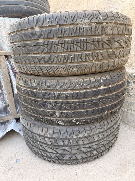 Продам зимный шин