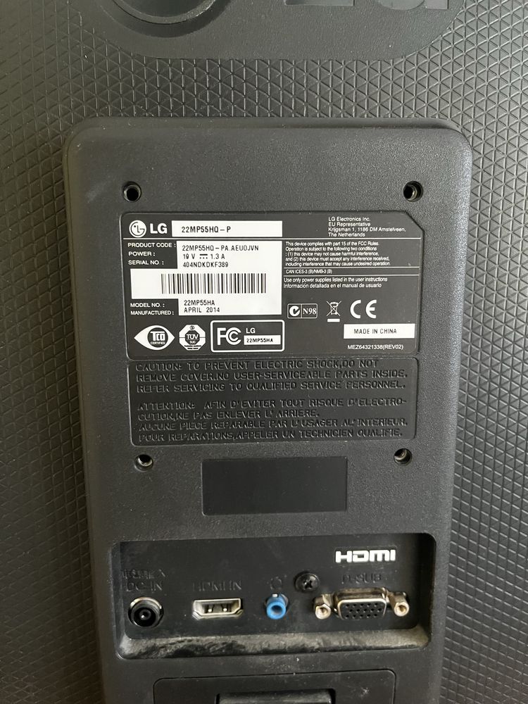 LG монитор 1920х1080