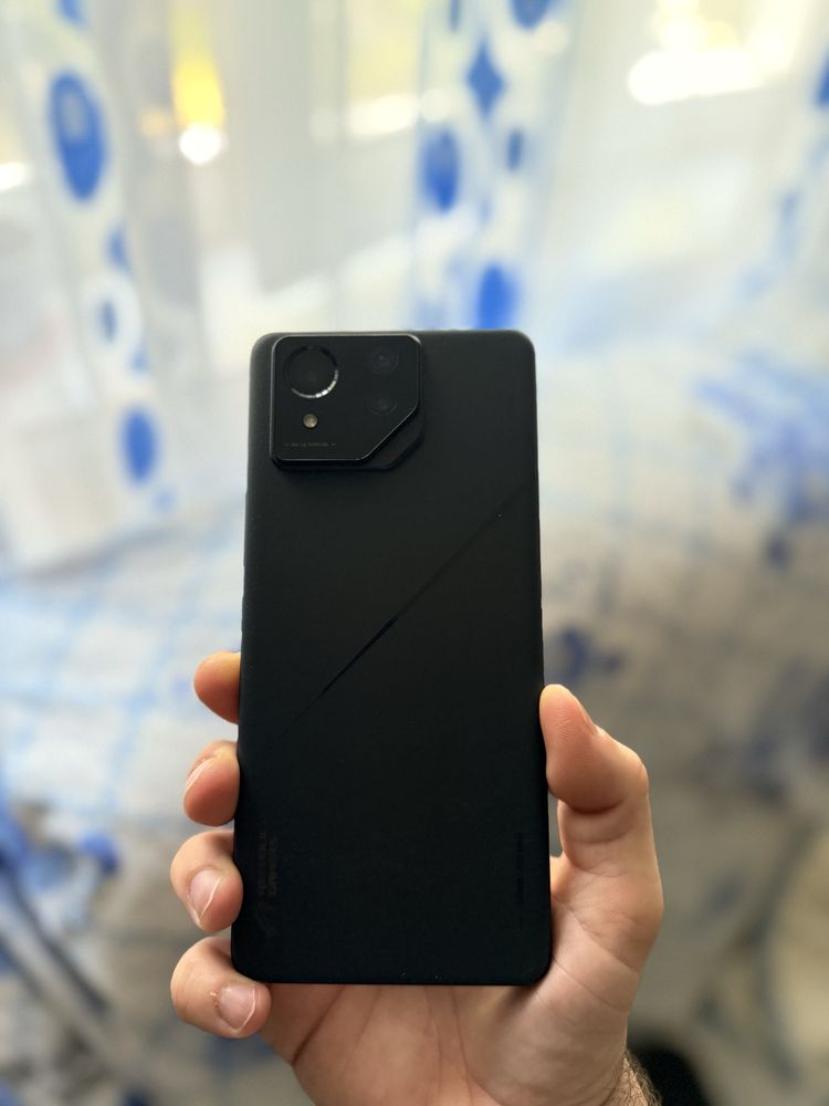 Asus Rog Phone 8 pro