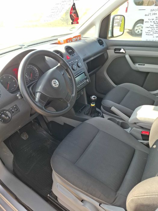 Vw caddy maxi 7 locuri