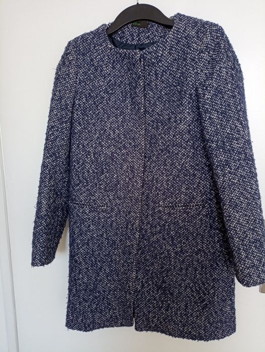 Палто Benetton, класически модел