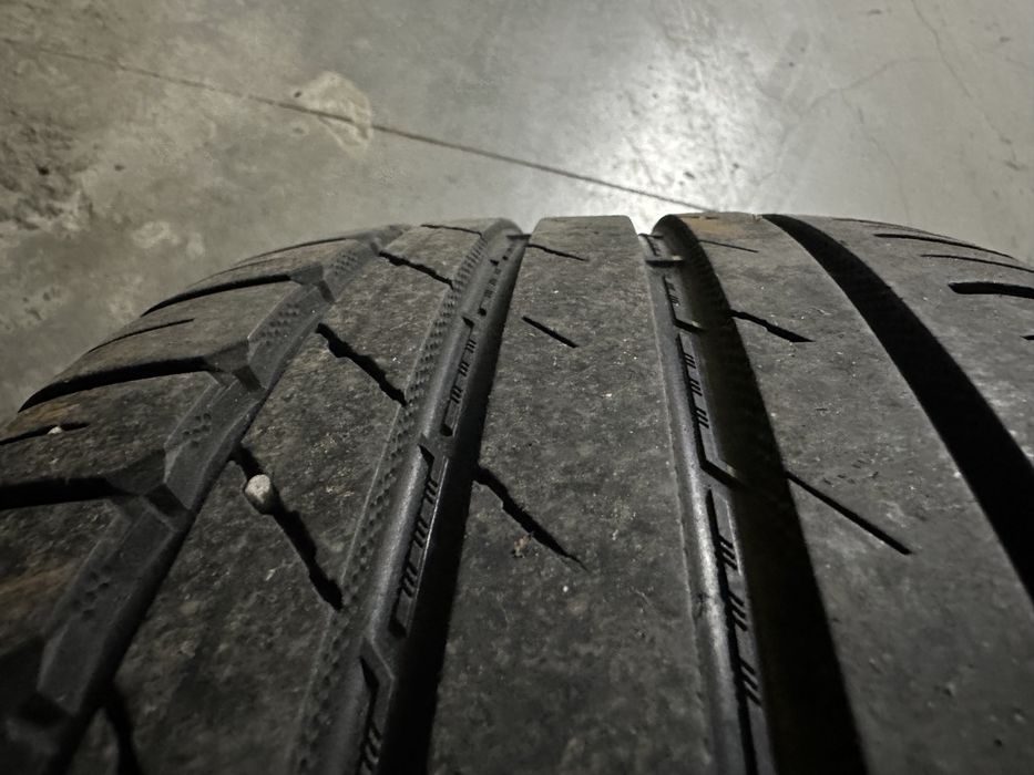 8 roti/2 seturi roti Touareg 5x130, vara si iarna 3300 ron