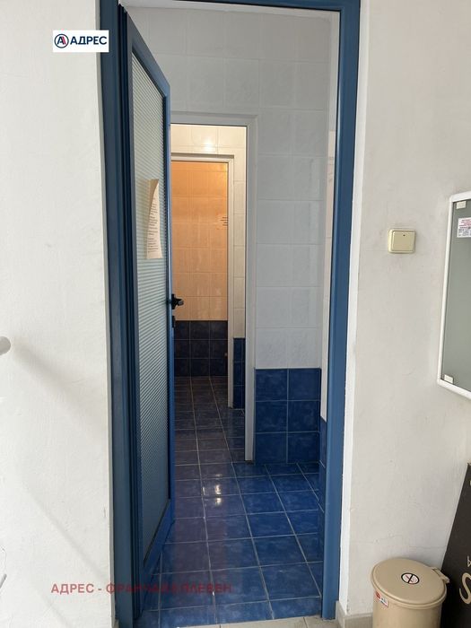 Дава се под наем Офис в Плевен, Идеален център - 20 кв.м за 179 € - Снимка #4