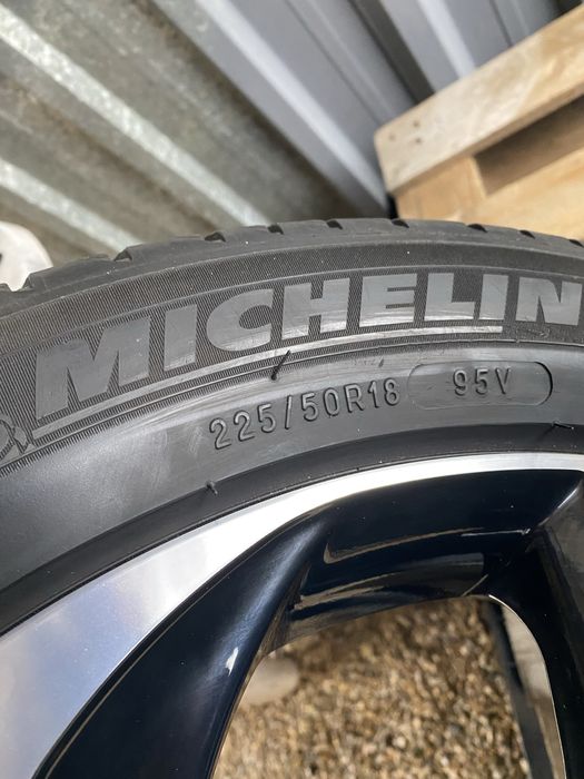 225/50/18 Мишелин Летни