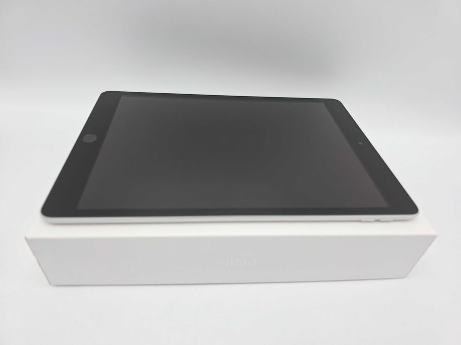 Tableta 10.2" Apple iPad 10.2 2021 Generatia 9 Silver 64GB WiFi Box