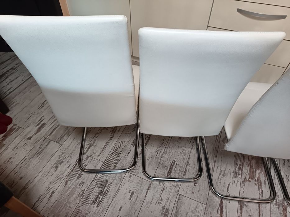 Трапези столове 4бр.