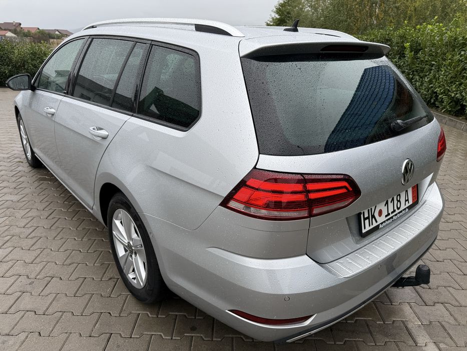 Vw Golf 1.5tsi-150cp DSG 2020 IQ-drive xenon/navi/acc/camera/