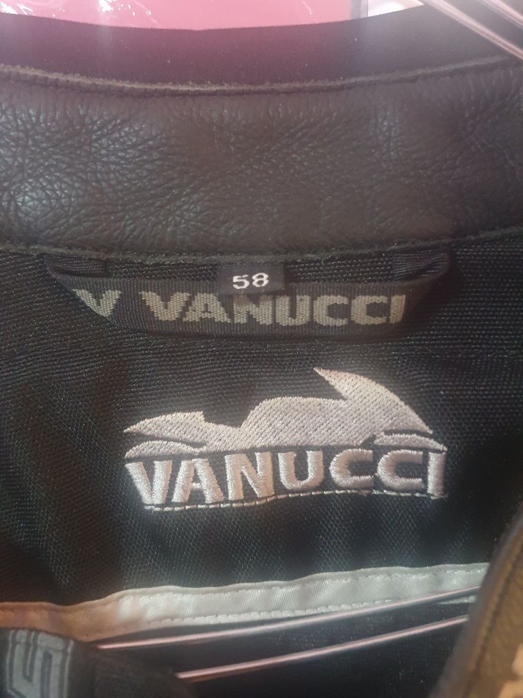 Costum moto Vanucci piele marime 58