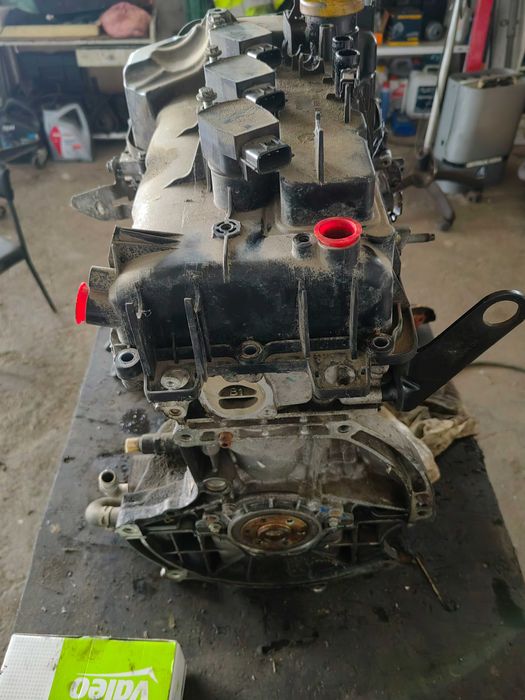 Дачия сандеро. Двигател на части