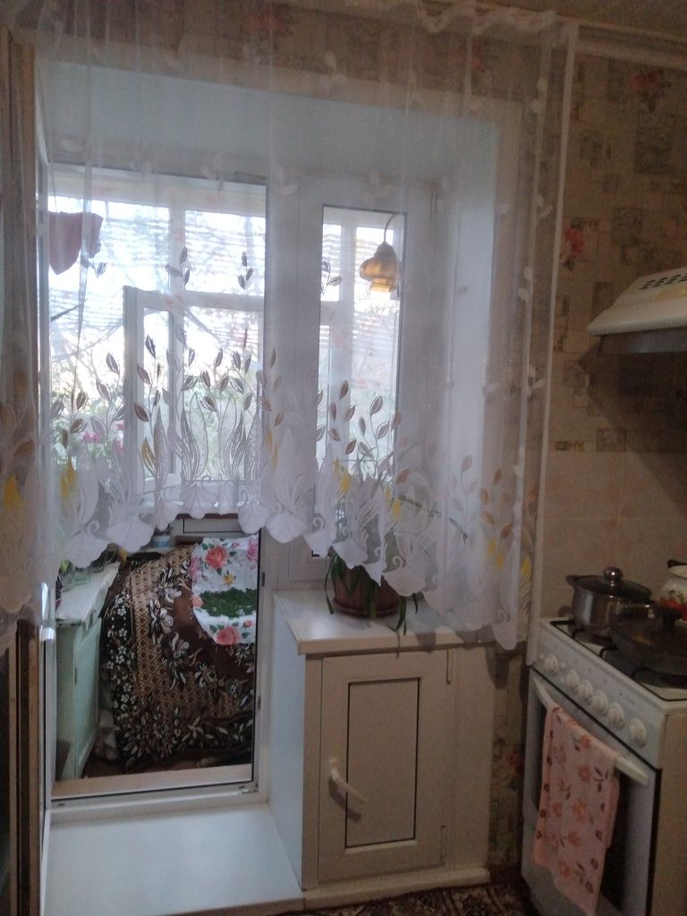 Продается 2х ком.кв.кирпичный дом 4 этаж из 5,  49кв.м
