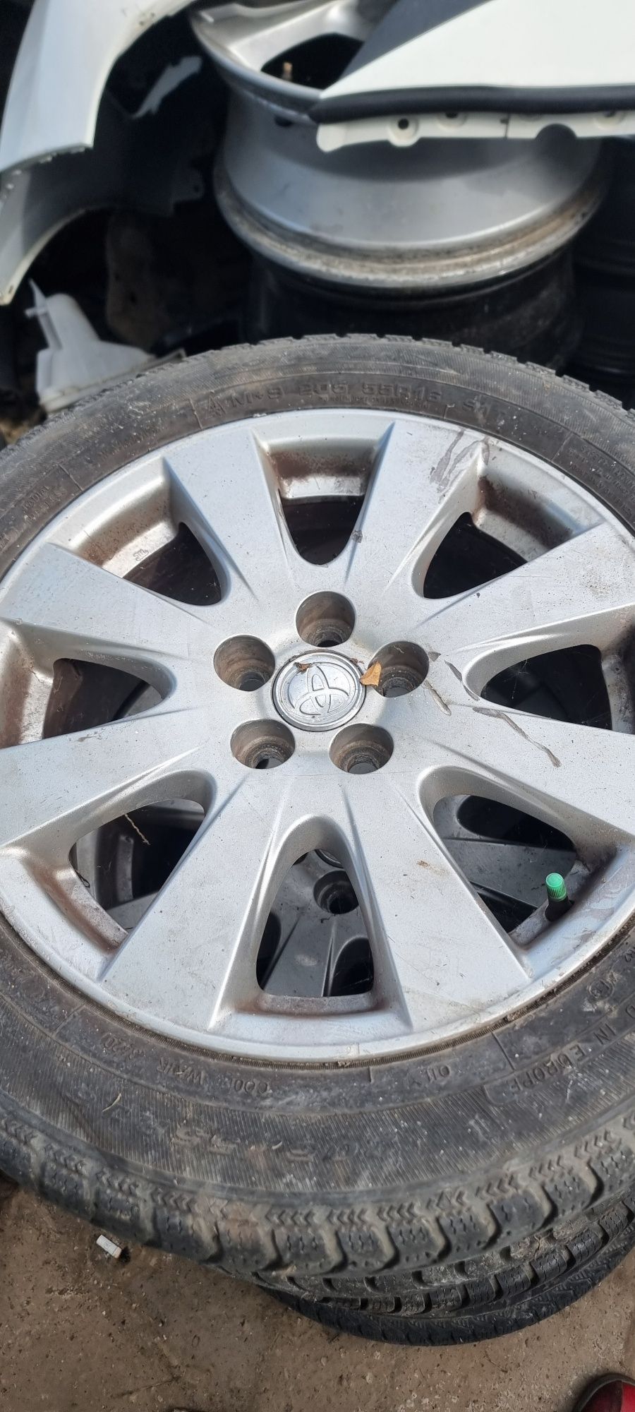 Jante aliaj pe 16 toyota avensis