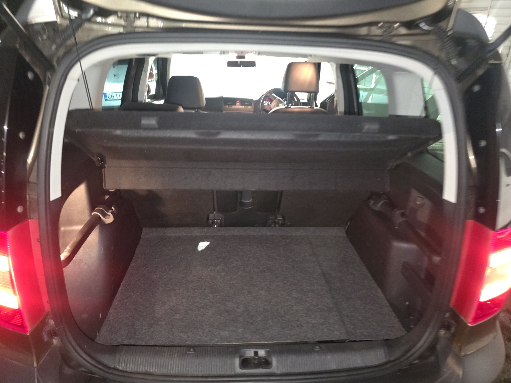 Skoda Yeti 2.0Tdi 140кс CFH 4x4 Ксенон/Подргрев на части