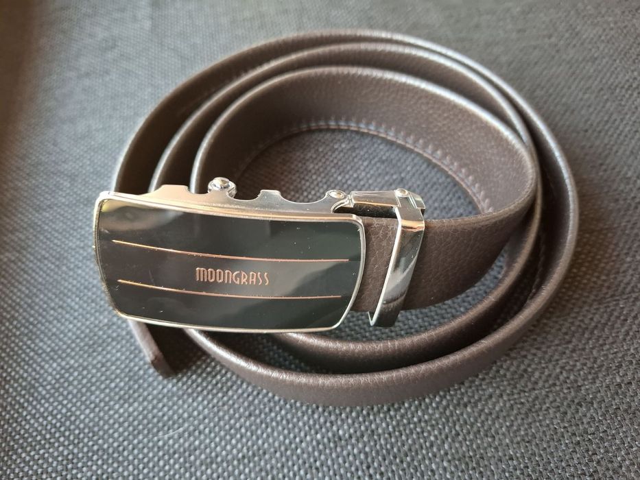 Подаръчен комплект колан,портмоне и химикал Moon Grass  2 цвята