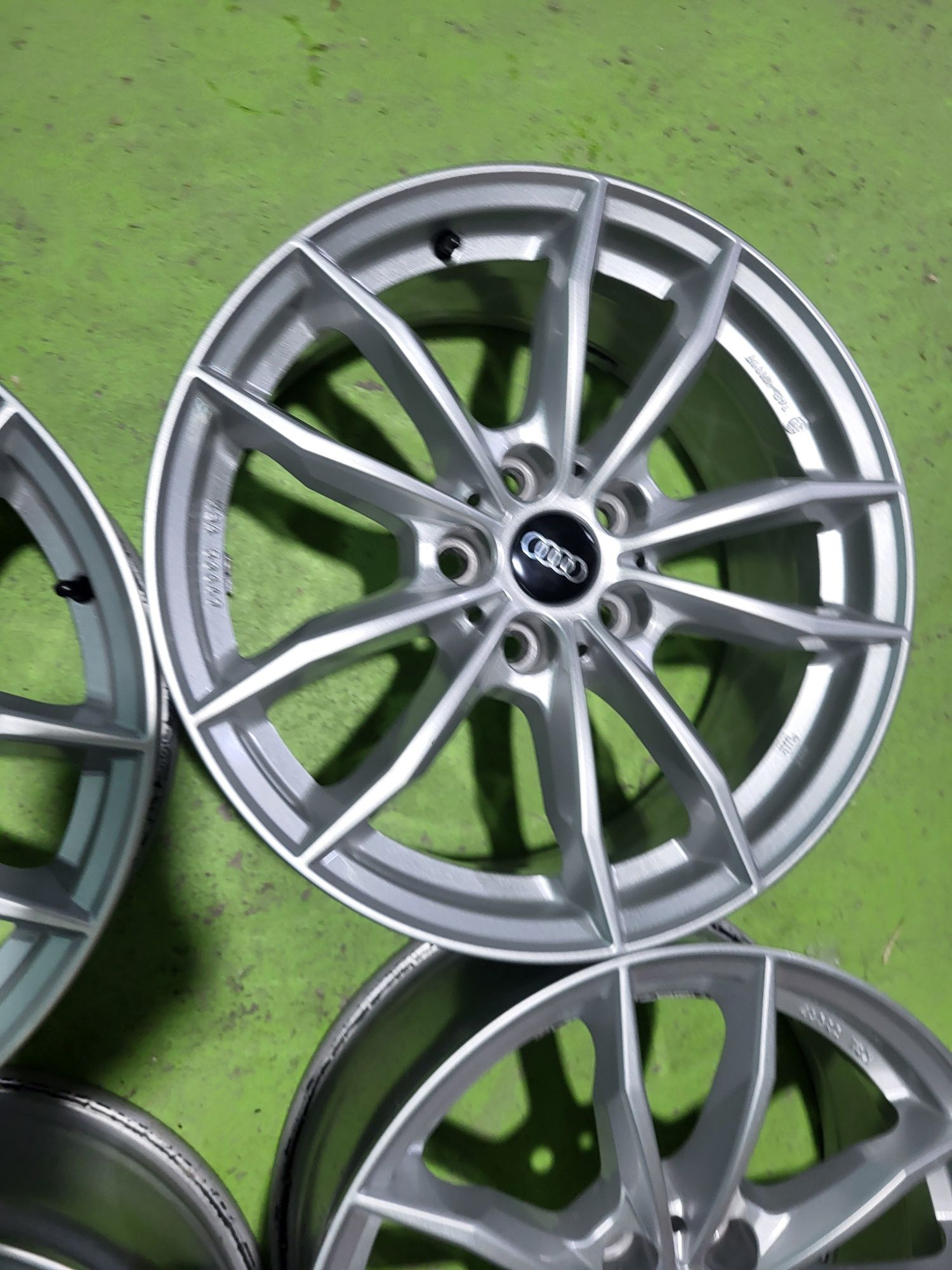 17 5x112 Audi A4 A6 Vw Passat Caddy Touran 5х112 Skoda